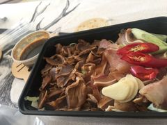 肉食动物卤味双拼-小明同学(三里屯店)