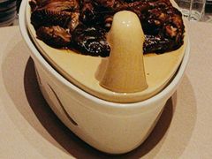 -八府香鸭·啫啫煲(华山路店)