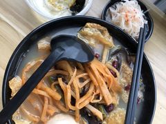 -小蛮妞家螺蛳粉(凯旋路店)