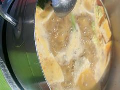 -四季喧黔味豆米火锅(万达广场店)