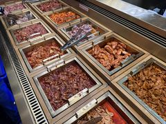-爱客得牛排海鲜烤肉·火锅自助(春熙路黑金好店)