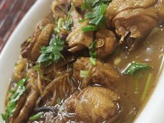 小鸡炖蘑菇-關東雪东北菜(中庚漫游城店)