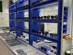 -美式眼镜·授权蔡司.依视路.尼康.豪雅.明月(南翔印象城店)