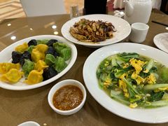 -良友·海鲜青岛菜·海肠捞饭(五四广场店)