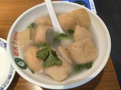 -老天桥酱肉烧饼夹肘子(天桥店)