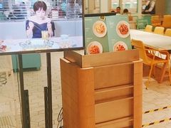 -姚姚酸菜鱼·金戈戈香港豉油鸡(喜荟城联名店)