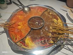 -佰人王串串香火锅(洋珠巷店)