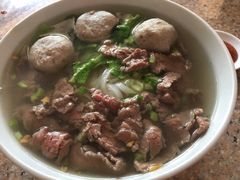 -老四家黄东明牛肉丸