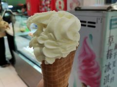 -好利来(世纪金源购物中心店)