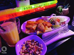 -MOSSO德国餐厅·音乐酒吧(环宇荟店)