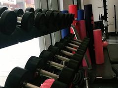 -思迈威健身(积玉桥万达店)