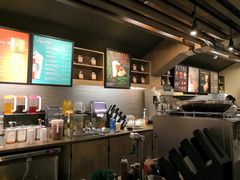 -星巴克(西藏路店)