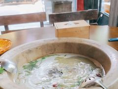 -抚仙湖生态石锅鱼野生菌(告庄店)