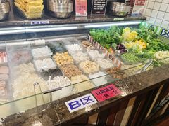 自助取餐区-川锅哎哟·麻辣香锅(国大城市广场店)