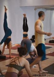 -无界瑜伽普拉提