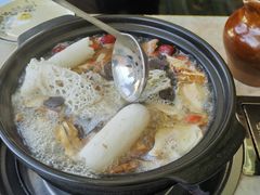 野生菌土鸡锅-蘑统田下·野生菌火锅