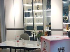 -索菲亚全屋定制衣柜橱柜家具(金源居然之家世纪购物中心店)