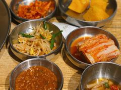 餐前小菜-姜虎东白丁烤肉(虹桥天地店)