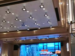 -景月阁空中食府(希尔顿酒店)