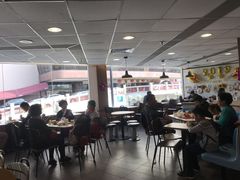 大堂-麦当劳(东方时代广场分店)