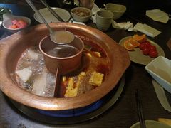 -滇釜火锅·能喝汤的火锅(车公庄店)