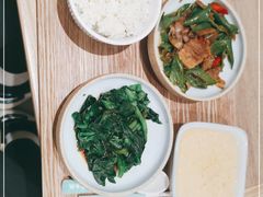 -老乡鸡(融科天地店)