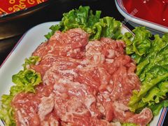 秘制嫩牛肉-三江两海老火锅(北京首店)