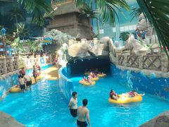 -青岛东方影都融创水世界