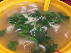-小杨生煎(金山百联购物中心3楼店)