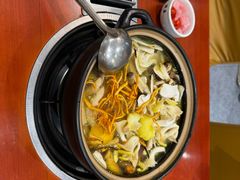 -菌之家·专业纯野生菌火锅·特色炒菌