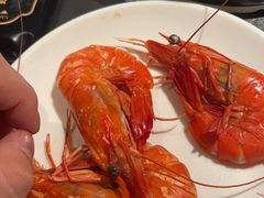 -钱小奴海鲜自助黑金店(杭州滨江龙湖店)