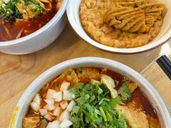 -丽丽三鲜螺蛳粉(田林路店)