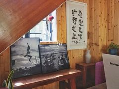 -彳亍咖啡·这里(水湾路店)