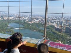 -中央电视塔旋转餐厅
