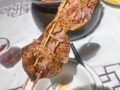 -小明锅大排档·秘制罗氏虾王·老长沙风味土罐烧烤