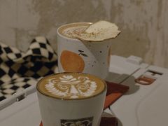 老虎拿铁-喜柿咖啡SeeS coffee