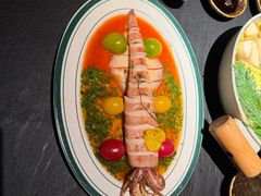 -蟹犇前•帝王蟹雪蟹(陆家嘴店)