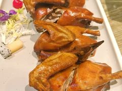 乳鸽-和苑酒家·一线江景(星寰店)