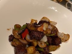 杏鲍菇牛肉粒-鱼翅楼·津派砂锅鱼翅(水上公园店)