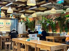 -云阿蛮云南生烫牛肉米线(奉贤路店)