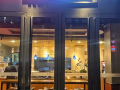 门面-The Habit Burger Grill 哈比特汉堡(复兴soho店)