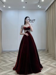-予白婚纱礼服馆