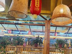 -六福酒馆(秦隆步行街店)