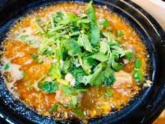 砂锅脑花-二孃鸡爪爪(东郊记忆店)