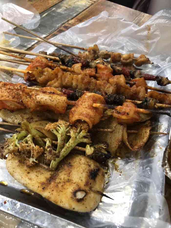 李记海鲜烧烤-"差不多一个星期吃一次,新加了很多新品,新.