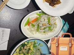 -粥全粥到海鲜家常菜·海肠捞饭(嫩江路店)