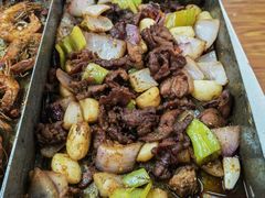 -老东镇啤酒屋海鲜加工·蒸汽海鲜·海鲜烧烤(台东店)