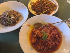 -一坐一忘云南菜(嘉里中心店)