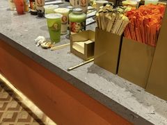 -沪上阿姨·臻选茶饮(上海环球港店)