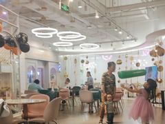 -Lilliput粒粒堡亲子餐厅(置汇旭辉店)